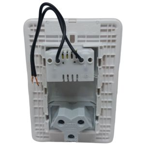 LLAVE TOMA 10A Y USB CARGA RAPIDA 3 AMP JELUZ  MITO BL/NG - Vista 2