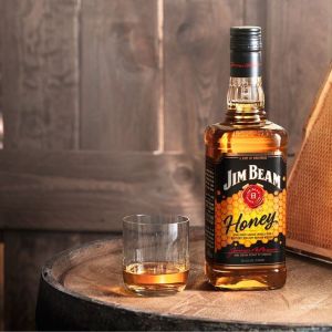 WHISKY JIM BEAN HONEY 750CC - Vista 4